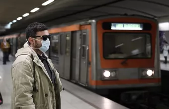 Άρση μέτρων: Χωρίς μεταμεσονύχτιες βόλτες – Τι ισχύει για τα μέσα μεταφοράς