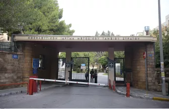 Κορωνοϊός: Στα 165 τα κρούσματα - Κατέληξε 67χρονη στο ΝΙΜΤΣ