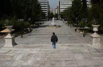Αλλάζουν τα πρωτόκολλα κορωνοϊού: Μειώνεται σε 5 ημέρες η καραντίνα για ασυμπτωματικούς