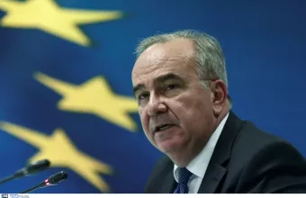 Παπαθανάσης: Μετά το Πάσχα η επαναλειτουργία της εστίασης στους εξωτερικούς χώρους	