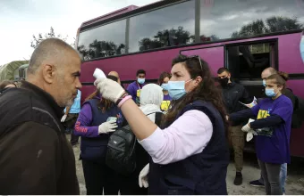 Σε καραντίνα 14 ημερών η Μόρια έπειτα το πρώτο κρούσμα κορωνοϊού στη δομή