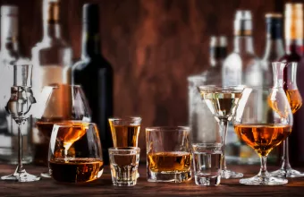 Σουηδία και Φινλανδία διακόπτουν την πώληση ρωσικών αλκοολούχων ποτών