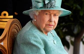 «Εκνευρισμένη» η βασίλισσα Ελισάβετ με τους ηγέτες που «μιλούν αλλά δεν πράττουν» για την κλιματική αλλαγή
