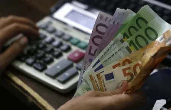 ΥΠΕΘΟ: Άνοδος 73% στις επιτυχείς ρυθμίσεις οφειλών στον εξωδικαστικό μηχανισμό τον Νοέμβριο