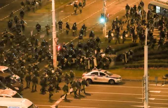 Λευκορωσία: Δεύτερος διαδηλωτής νεκρός, χιλιάδες άνθρωποι στους δρόμους για τέταρτη μέρα
