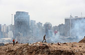 Λίβανος: «Πολύ μικρές» πιθανότητες να βρεθεί επιζών στα συντρίμμια ένα μήνα μετά