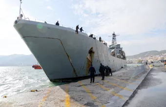 ΓΕΕΘΑ: Aποστολή βοήθειας στο Λίβανο με το αρματαγωγό Ικαρία