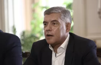 Κώστας Αγοραστός