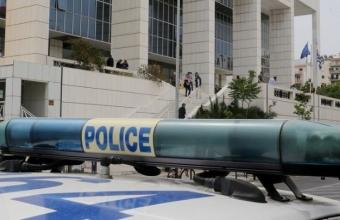 Τρεις συλλήψεις από την Υπηρεσία Εσωτερικών Υποθέσεων Σωμάτων Ασφαλείας Βορείου Ελλάδος για υπόθεση εκβίασης και δωροληψίας υπαλλήλου  