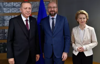 Πρόκληση Τουρκίας: Άκυρη η ελληνική NAVTEX για ασκήσεις στη Χίο - Το καρότο, το μαστίγιο και η φάκα