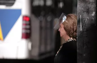 Κορωνοϊός: Εκτοξεύθηκαν σε 1.547 τα νέα κρούσματα - 10 θάνατοι, 108 διασωληνωμένοι