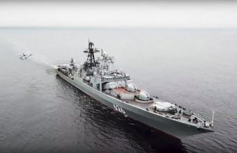 Στον Πειραιά έδεσε το ρωσικό πλοίο Vice Admiral Kulakov (φωτό) 