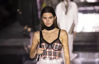 H Kendall Jenner στην πασαρέλα