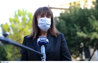 Σακελλαροπούλου: Γιορτάζουμε την Ημέρα των Ενόπλων Δυνάμεων σε ιδιαίτερα δύσκολη συγκυρία