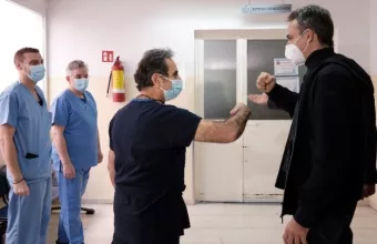 Μητσοτάκης-Γιαννιτσά: Στρατιώτες για να αντιμετωπίσουμε αυτή τη μάχη και εσείς ήσασταν δίπλα μας