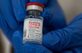 Κορωνοϊός- Εμβόλιο Moderna: Η Ευρωπαϊκή Επιτροπή έδωσε την τελική έγκριση 