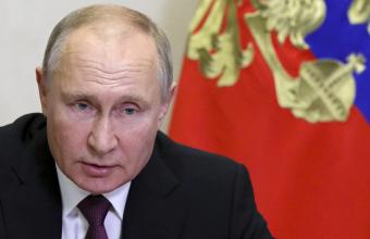 «Του εύχομαι υγεία»: Η ειρωνική απάντηση Πούτιν σε Μπάιντεν