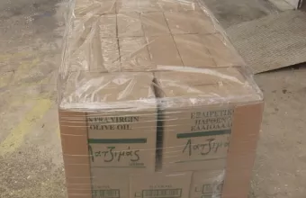 Όλοι Μαζί Μπορούμε: Προσφορά λαδιού στο Κοινωνικό Παντοπωλείο του Δήμου Ηλιούπολης