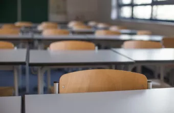 Μελέτη-Σχολεία: Καθημερινός έλεγχος όσων ήρθαν σε επαφή με κρούσμα αντί για απομόνωση