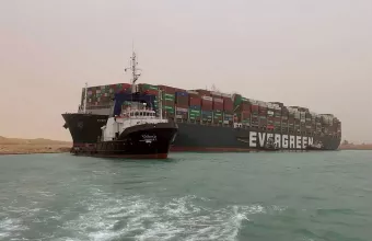 Διώρυγα Σουέζ: Εντολή του προέδρου Σίσι για αφαίρεση του φορτίου του Ever Given