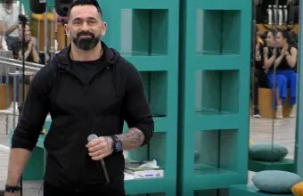 House of Fame : Ο ΒΟ βοηθά τους σπουδαστές  να ραπάρουν! (pics+vid)  
