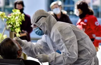 Κορωνοϊός-Ελλάδα: 1.358 κρούσματα, 30 θάνατοι, 333 διασωληνωμένοι (Πίνακες)  