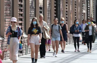 Συλλογική ανοσία και ανοσία της αγέλης: Πώς τα εμβόλια συμβάλουν στην επαναφορά της κανονικότητας