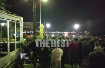 Πάτρα: Ξέφρενο καρναβαλικό πάρτι με μουσικές και ποτά (pics+vid)