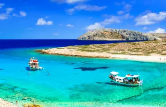 Spiegel: Επτά προτάσεις για διακοπές σε επτά ελληνικά νησιά