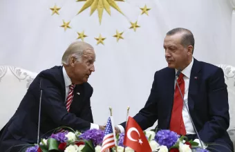 Ερντογάν προς Μπάιντεν: Να άρεις τις κυρώσεις στην τουρκική αμυντική βιομηχανία - Θέλουμε F-16