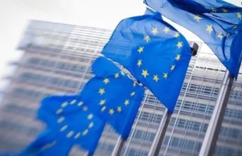 Η ΕΕ ανοίγει τα σύνορά της στους πλήρως εμβολιασμένους