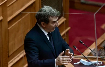 Χρυσοχοΐδης για Φουρθιώτη: Τερατολογίες – Ποτέ δεν τον φύλαξαν 14 αστυνομικοί και τεθωρακισμένα