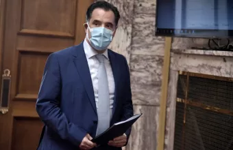 Γεωργιάδης: Πλαφόν κέρδους στα καύσιμα και σε άλλα προϊόντα λόγω του πόλεμου στην Ουκρανία