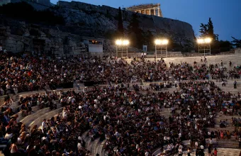 Συνεδριάζει η επιτροπή για γυμναστήρια, δεξιώσεις - Ξανά υπαίθριες συναυλίες – θέατρα από σήμερα