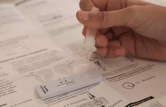 Τη Δευτέρα 10 Μαΐου θα μπορούν να προμηθευτούν νέο self test οι εργαζόμενοι στο Δημόσιο
