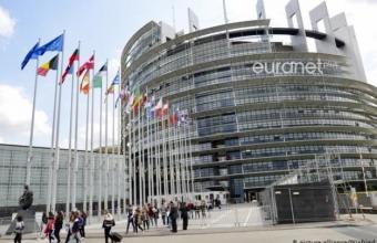  Ευρωβαρόμετρο: Οι Ευρωπαίοι σθεναρά υπέρ της πολιτικής προστασίας της ΕΕ