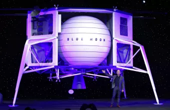 Blue Origin: Εντατική εκπαίδευση για τον Τζεφ Μπέζος και τα 3 μέλη πληρώματος της πρώτης πτήσης