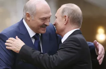 Λουκασένκο: Η Λευκορωσία δεν θα συμμετάσχει στη ρωσική εισβολή στην Ουκρανία 