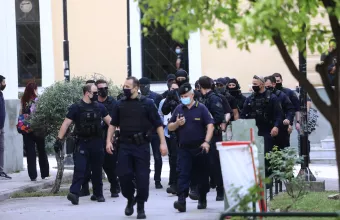 Γλυκά Νερά: Ολοκληρώθηκε η απολογία του συζυγοκτόνου -Σε ποια φυλακή θα μεταφερθεί