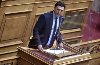 Κικίλιας: Αν χρειαστεί ενισχυτική δόση η πολιτεία είναι έτοιμη - Μην καπελώνετε τους νέους