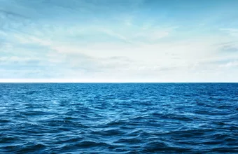 Θαλάσσια ρύπανση στη Γλυφάδα - Τοποθετήθηκαν απορροφητικά φράγματα