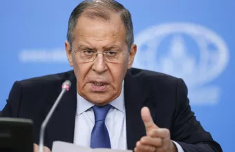 Απειλές Λαβρόφ: Αποστολή ειρηνευτικής δύναμης της Δύσης στην Ουκρανία μπορεί να σημάνει πόλεμο NATO-Ρωσίας