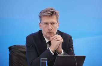 Σκέρτσος: Το τέταρτο κύμα πλήττει τους ανεμβολίαστους
