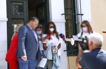 Προθεσμία για να απολογηθεί έλαβε το μοντέλο που κατηγορείται για διακίνηση ναρκωτικών