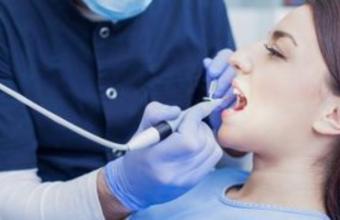 Διευκρινίσεις του Υπ. Υγείας για τα rapid test σε οδοντιατρεία 