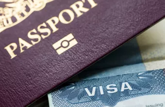 Καμπούλ: Παράτησαν στη βρετανική πρεσβεία προσωπικά στοιχεία Αφγανών - Ο κίνδυνος για αντίποινα