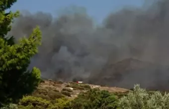 Φωτιά στο Σούνιο