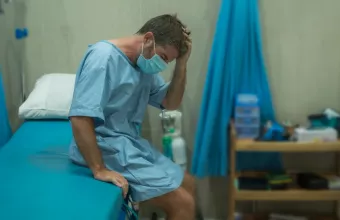 Έρευνα-Μετάλλαξη Δέλτα: Χωρίς σημαντική διαφορά το ιικό φορτίο εμβολιασμένων και ανεμβολίαστων