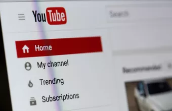 YouTube: Η Google φέρνει χρησιμότατη λειτουργία στο Android και iPhone κινητό σας 