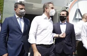 Ανακοινώνει μέτρα για τους σεισμόπληκτους ο Μητσοτάκης - Μετά το Παρίσι στο Ηράκλειο